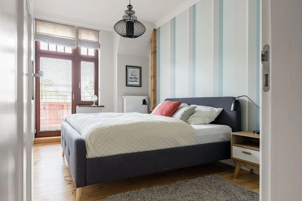Sanhaus Apartments - Fantazja - Apartament Z Dwoma Balkonami - 100 M2 Sopot 0*,  Poland